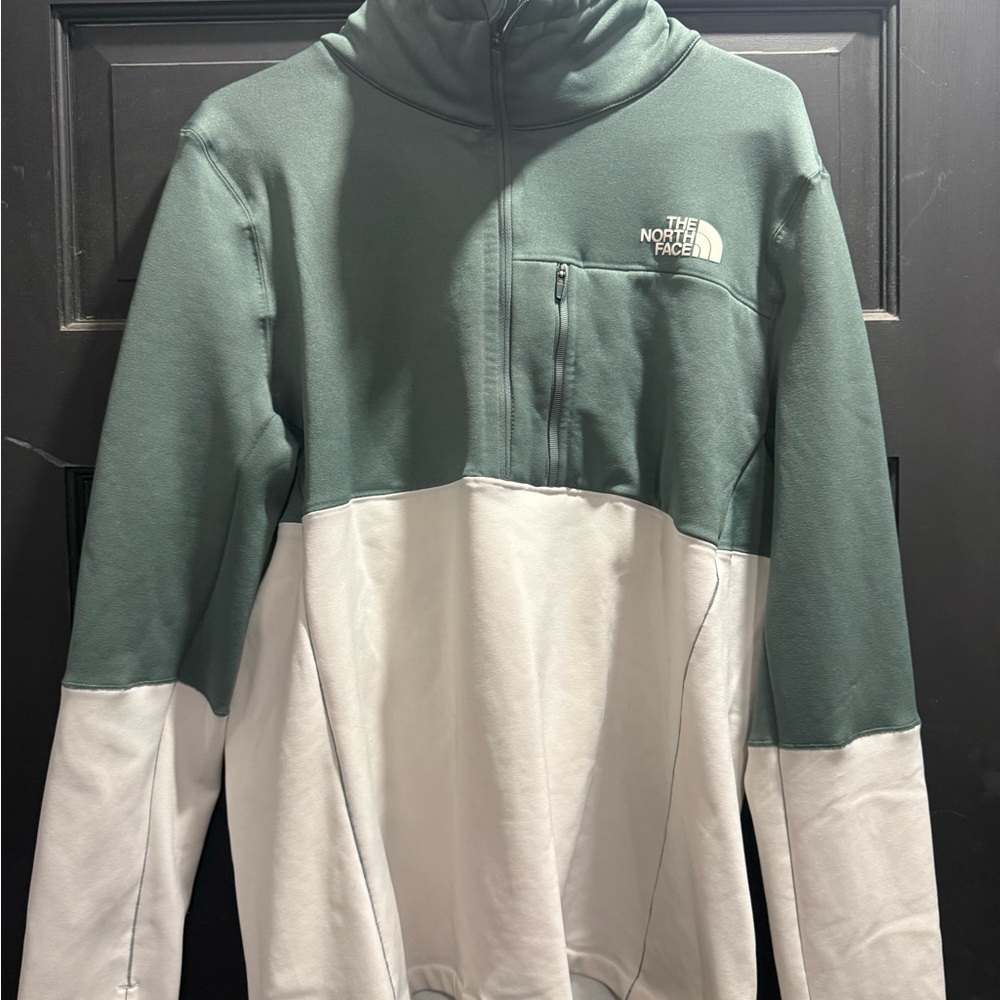 The North Face Sage Green Women's Pullover